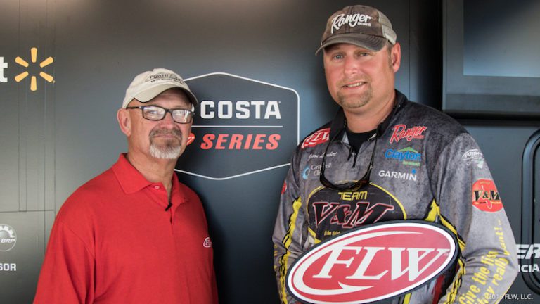 Set the Hook! with Pat Rose – Jun 17, 2017 Featuring FLW Touring Pro Jason Lambert, FLW co-angler Grayson Smith, and Steve Daniel