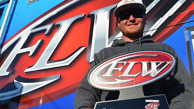 Skinner Wins Rayovac Series on Havasu by: Jason Sealock