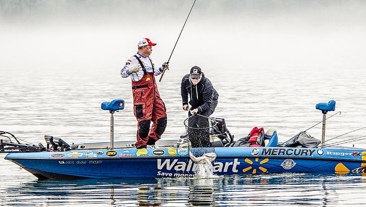 9-pounder propels Rose to day-two lead  – FLW Communications