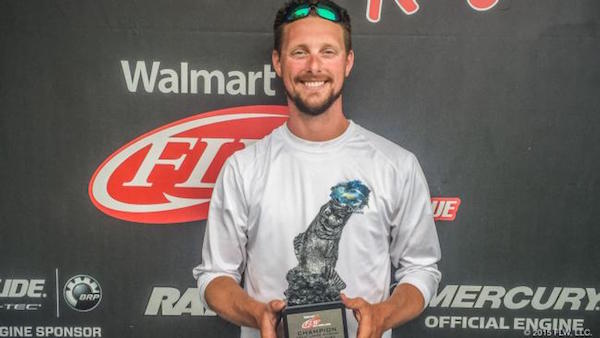 POLLAK WINS WALMART BASS FISHING LEAGUE GREAT LAKES DIVISION EVENT ON MISSISSIPPI RIVER