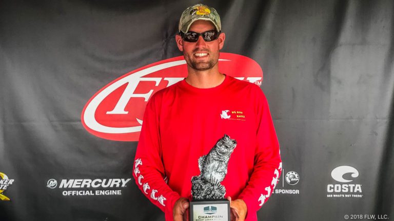 IOWA’S MOHN EARNS WIN AT RESCHEDULED T-H MARINE FLW BASS FISHING LEAGUE GREAT LAKES DIVISION TOURNAMENT ON MISSISSIPPI RIVER AT PRAIRIE DU CHIEN