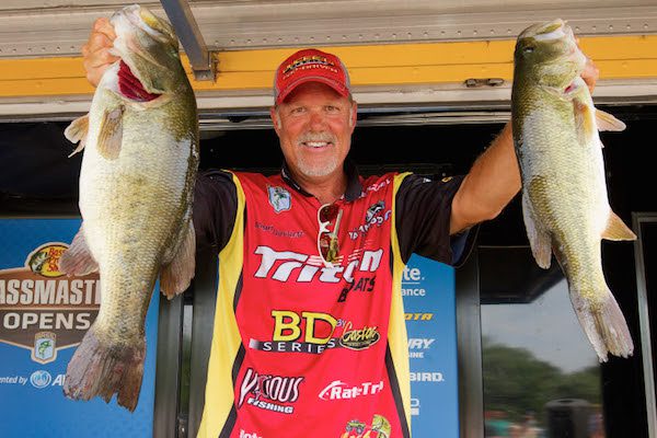 Boyd Duckett Rides James River Tides To Lead Northern Open