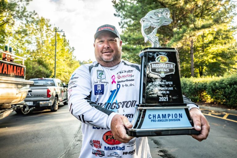 Powroznik Storms Back To Win Bassmaster Central Open On Lewis Smith Lake