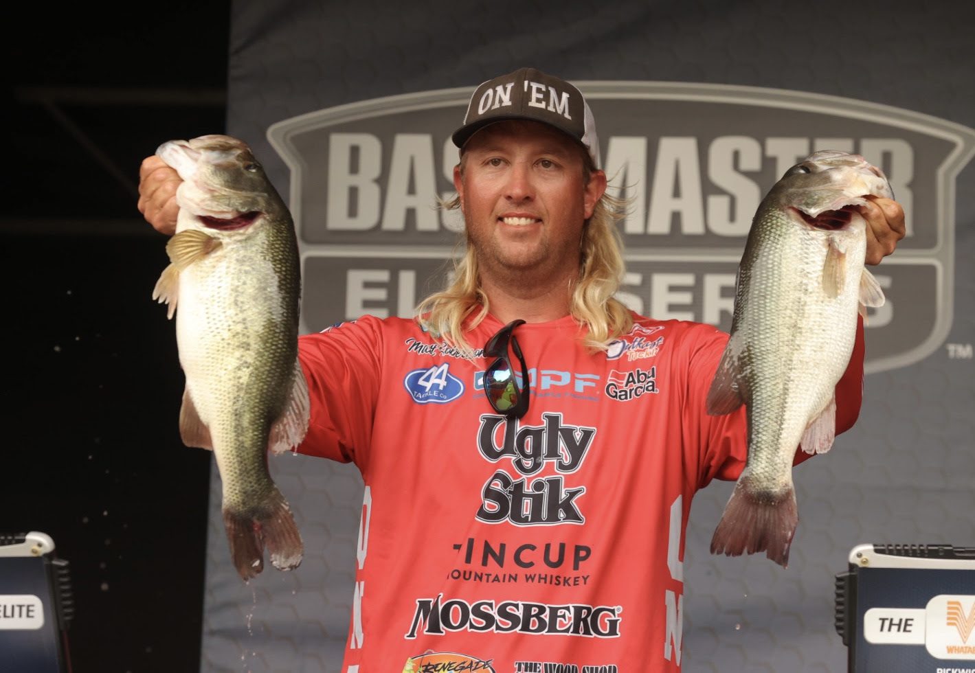Robertson Goes Offshore To Grab Lead In Bassmaster Elite Series Event On  Pickwick Lake