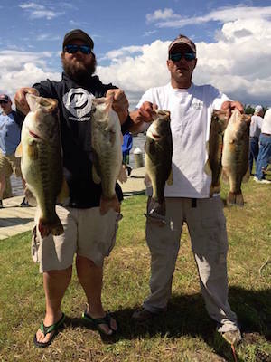 Bubba Caffi – Randy Walsh Win Elite 70s event April 23,2016 on James River