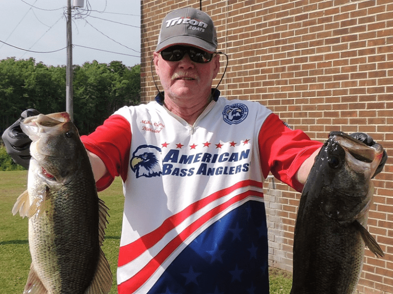 Mike Colbert wins the ABA NC Central Division 17 Tournament on the Roanoke River