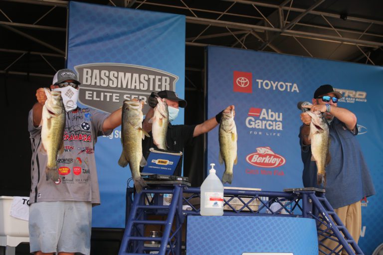 Buddy Gross Takes the Bassmaster Elite Win on Lake Eufaula on Bass Cast Radio