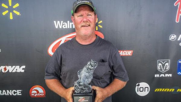BALDWIN WINS WALMART BASS FISHING LEAGUE HOOSIER DIVISION FINALE ON OHIO RIVER