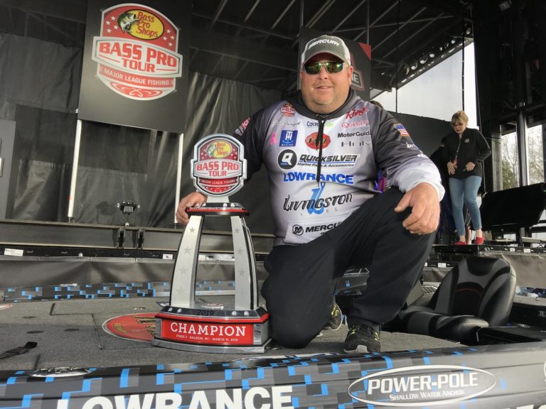 Big Weekend for Lowrance Anglers Jeremy Lawyer & Jacob Powroznik