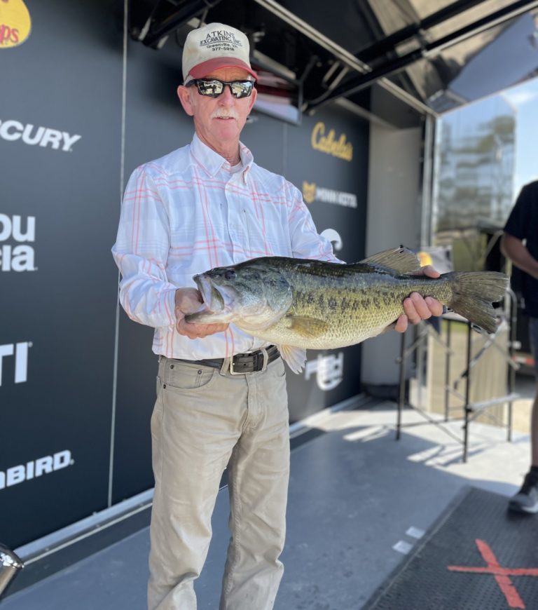Monte Atkins takes over the lead with a 6.93 at Big Bass Tour On SML