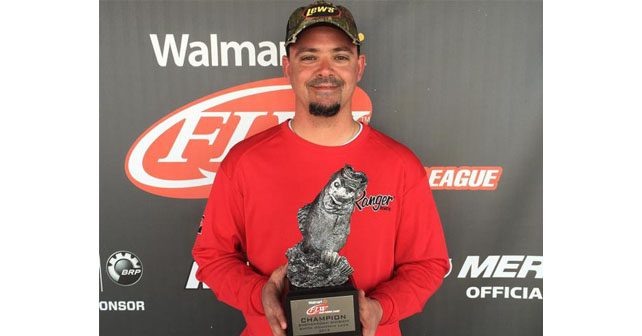 MIDDLETON WINS WALMART BASS FISHING LEAGUE SHENANDOAH DIVISION OPENER ON SMITH MOUNTAIN LAKE