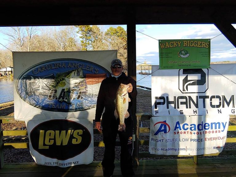 Jeremy Talbert & Tod Haynes won the CATT  Yadkin Fall Final with 1 bass!