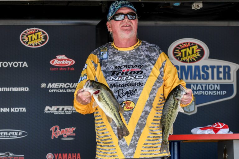 Key Adjustment Helps Adkins Claim B.A.S.S. Nation Regional Lead At Hartwell