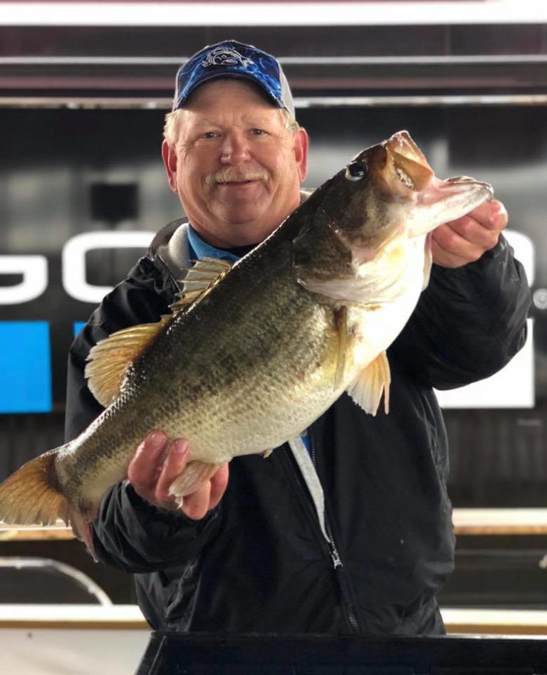 MICHAEL GAUBATZ Wins Big Bass Tour Lake Conroe, Texas with 10.80 lb