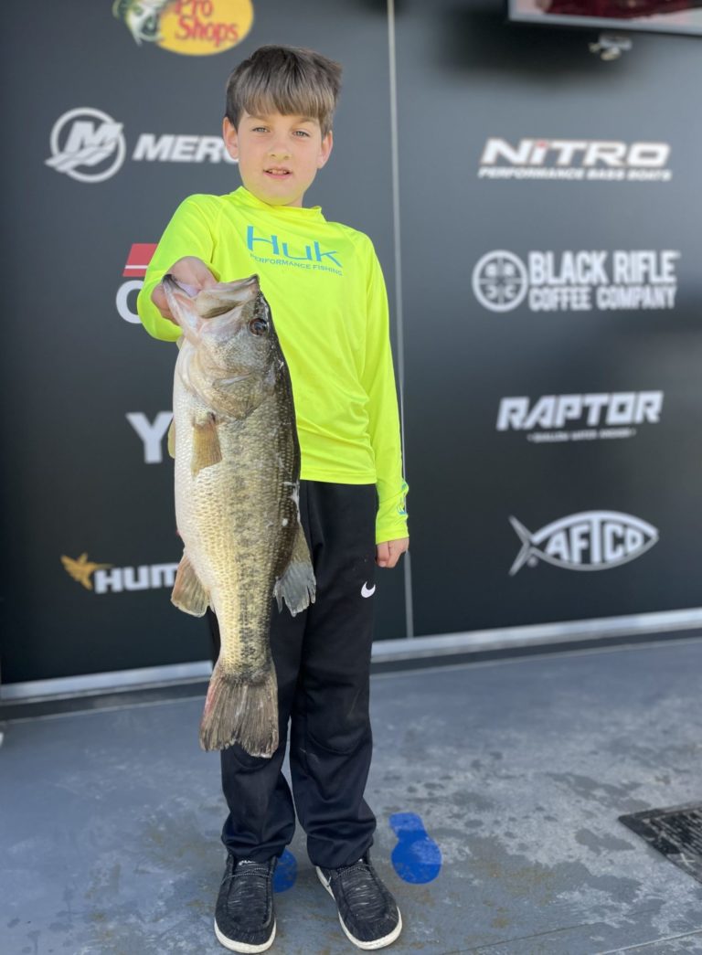 Zane Hodges Wins the Youth Devision with a 4.16 at Big Bass Tour On SML – Photos