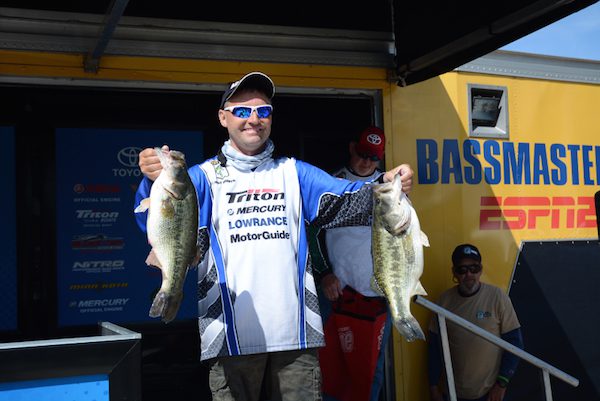Idaho Angler Brent Shores Leads Western Divisional At Clear Lake