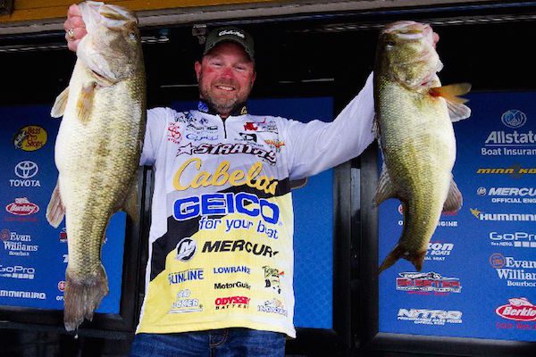 McClelland Takes Day 1 Lead In Bassmaster Central Open On Ross Barnett