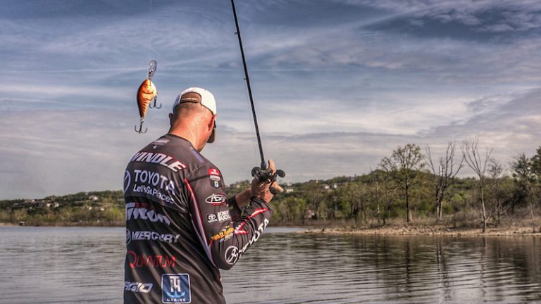 Swindle Signs with Rapala, VMC Professional angler Gerald Swindle makes a big move for the 2018 season.