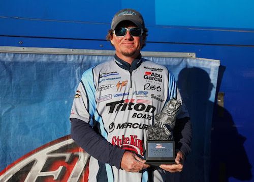 ANDERSON WINS WALMART BASS FISHING LEAGUE REGIONAL TOURNAMENT ON KENTUCKY AND BARKLEY LAKES PRESENTED BY LOWRANCE