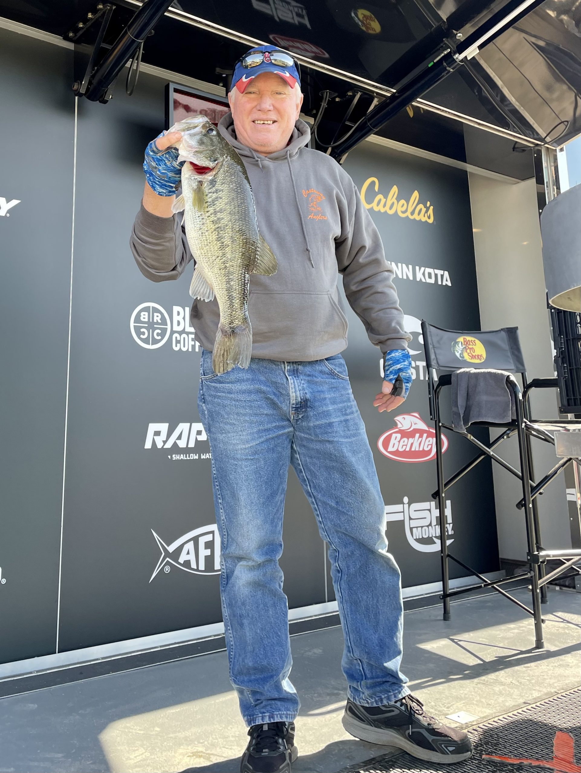 Tim Goff takes Hour #2 of The Big Bass Tour on Day 1 on SML with a  5.66