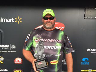 WALTON’S SMITH WINS FLW BASS FISHING LEAGUE LBL DIVISION TOURNEY ON KENTUCKY/BARKLEY LAKES