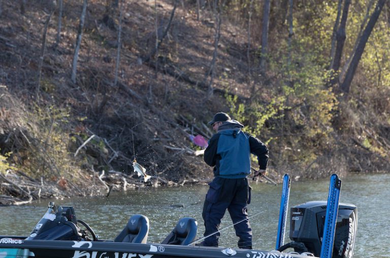 Bassmaster Southern Open On Smith Lake Will Fill Another Classic Spot