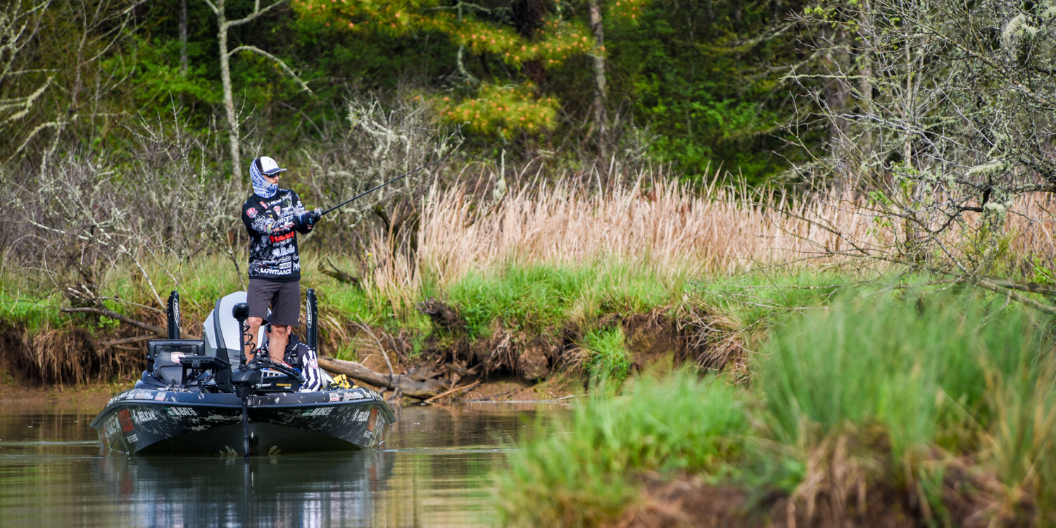 Birge Breaks 100 Pounds, Heavy Hitters Advance to Knockout Round on Chickamauga