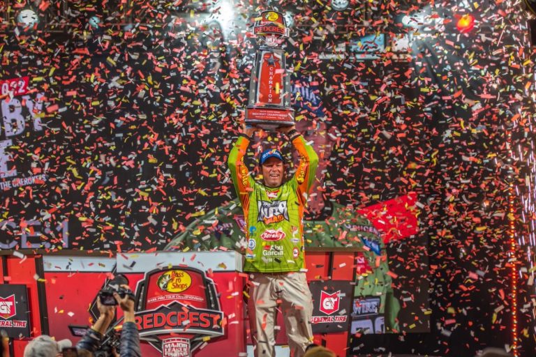 Lowrance Pro Angler Bobby Lane  Claims Victory At MLF REDCREST 2022