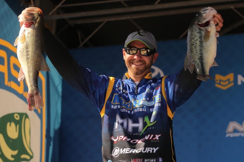 Brandon Lester Takes Command At Grand Lake Bassmaster Elite | The Bass Cast