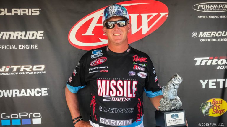 SCHMITT WINS T-H MARINE FLW BASS FISHING LEAGUE TOURNAMENT ON LAKE CHAMPLAIN PRESENTED BY NAVIONICS