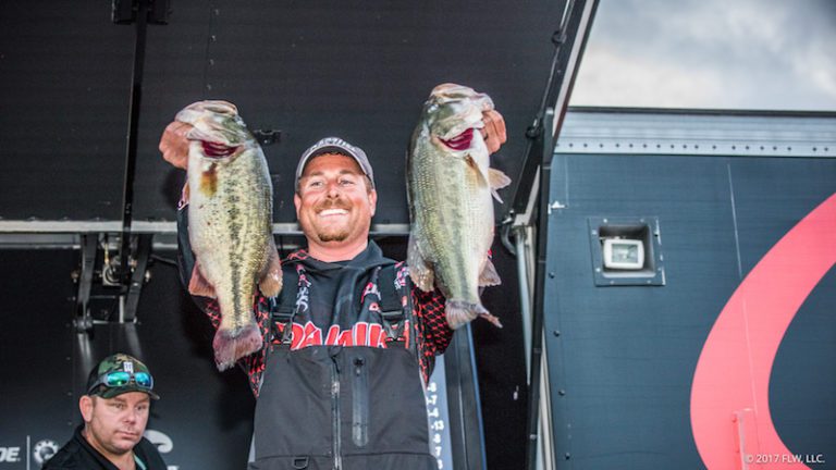 THRIFT LEADS DAY ONE OF COSTA FLW SERIES CHAMPIONSHIP ON KENTUCKY LAKE