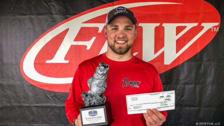 CAMPBELL AND KALEN TIE FOR WIN T-H MARINE FLW BASS FISHING LEAGUE OPENER ON ROUGH RIVER LAKE