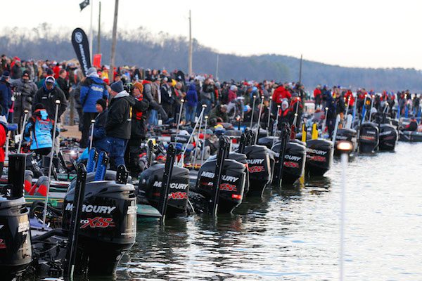 Big Weights Expected As Elite Series Shifts To Lake Guntersville