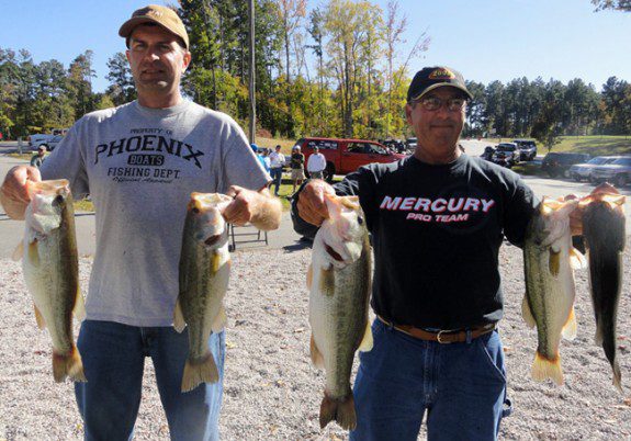David Wright & Jeff Coble win the 2014 NC Division Angler's Choice Team Tournament Trail Fall Classic