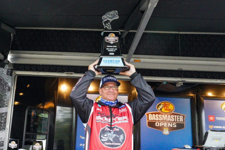 Bird Keys On Current To Win Bassmaster Central Open On Neely Henry