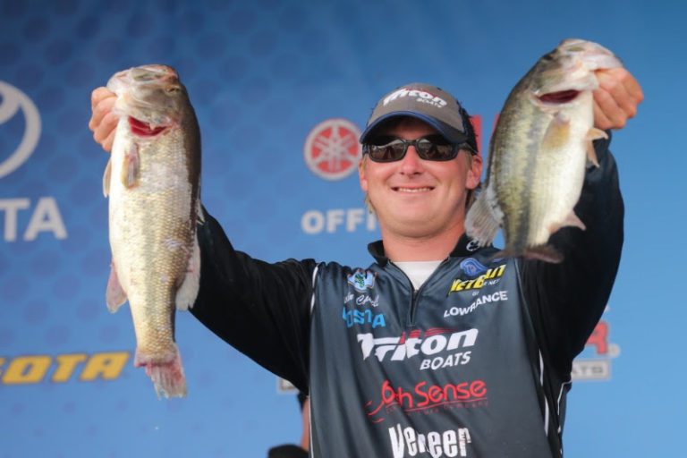 Connell Climbs On Top Of Bassmaster Elite At Ross Barnett