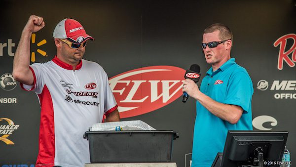 HALLMAN LEADS DAY ONE OF WALMART FLW TOUR ON LAKE OKEECHOBEE PRESENTED BY RANGER BOATS