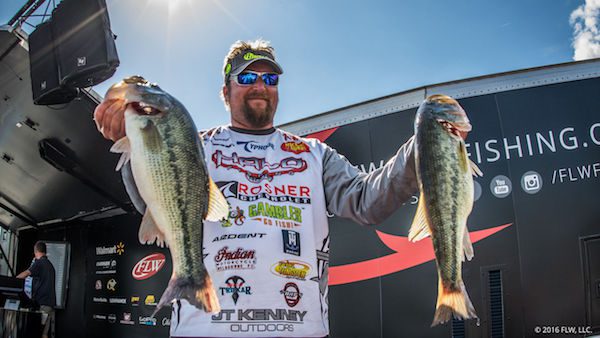 FLORIDA’S KENNEY LEADS DAY ONE OF WALMART FLW TOUR ON BEAVER LAKE PRESENTED BY JACK LINK’S