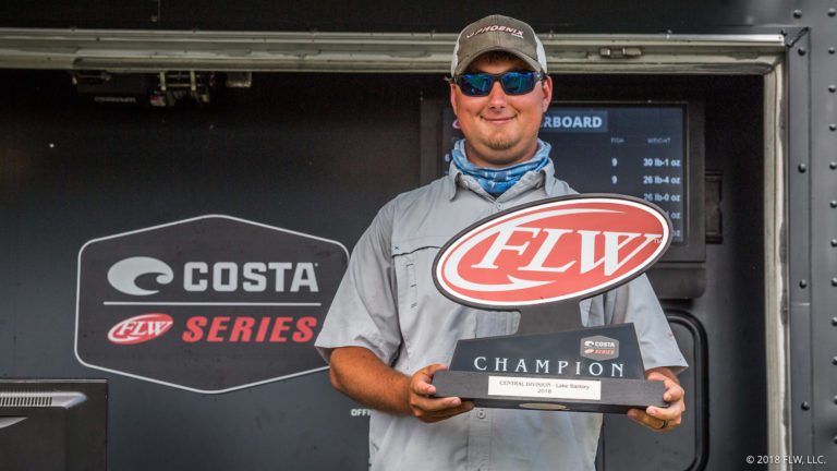PARIS’ LAWRENCE LEADS WIRE-TO-WIRE, WINS COSTA FLW SERIES AT LAKE BARKLEY PRESENTED BY T-H MARINE
