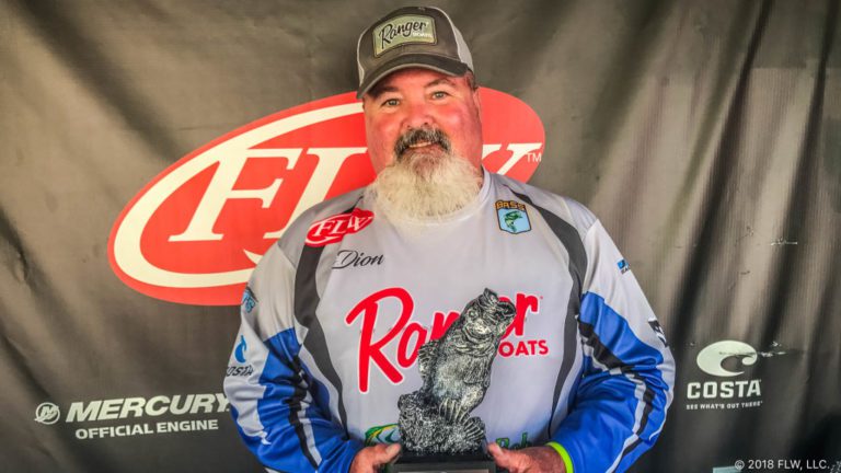 DION HIBDON WINS T-H MARINE FLW BASS FISHING LEAGUE OZARK DIVISION FINALE ON LAKE OF THE OZARKS
