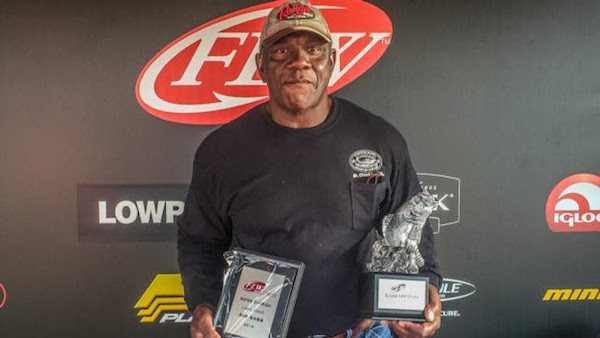 EADY WINS FLW BASS FISHING LEAGUE GATOR DIVISION EVENT ON LAKE TOHO