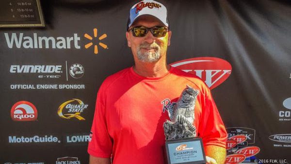 DIETERICH’S DILL WINS FLW BASS FISHING LEAGUE ILLINI DIVISION EVENT ON LAKE SHELBYVILLE PRESENTED BY POWER-POLE