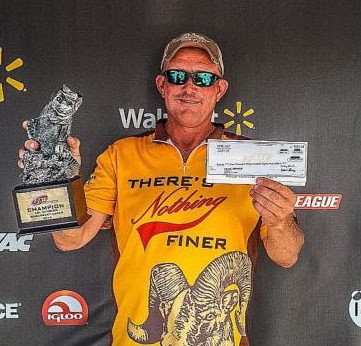 HIPSHER WINS WALMART BASS FISHING LEAGUE LBL DIVISION EVENT ON KENTUCKY AND BARKLEY LAKES