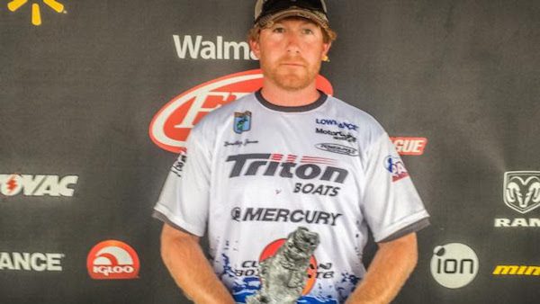 JONES WINS WALMART BASS FISHING LEAGUE CHOO CHOO DIVISION FINALE ON LAKE GUNTERSVILLE
