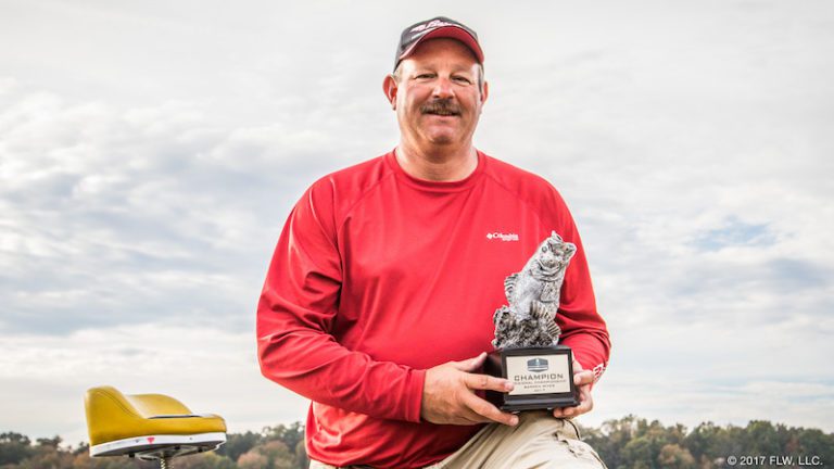 LEXINGTON’S SANDERS WINS T-H MARINE FLW BASS FISHING LEAGUE REGIONAL TOURNAMENT ON BARREN RIVER PRESENTED BY LOWRANCE