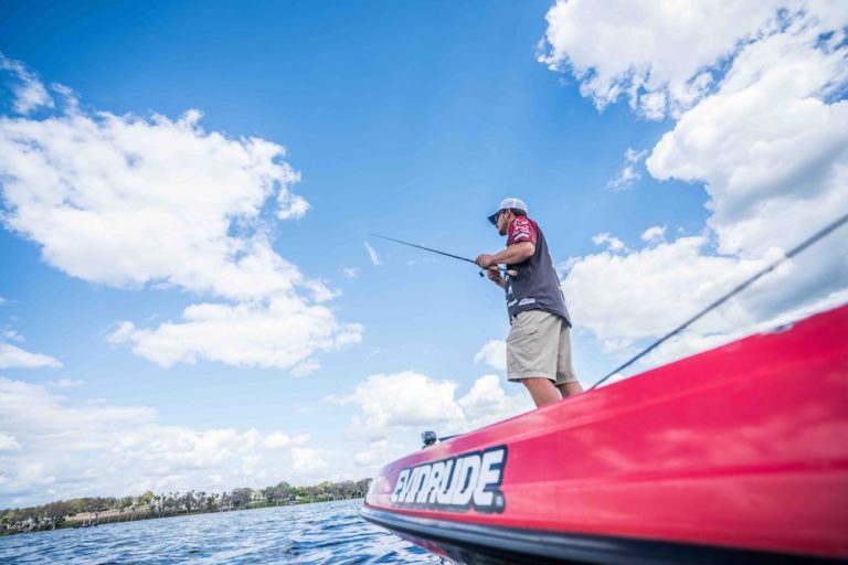 EVINRUDE ANGLER WINS FLW HARRIS CHAIN OF LAKES EVENT