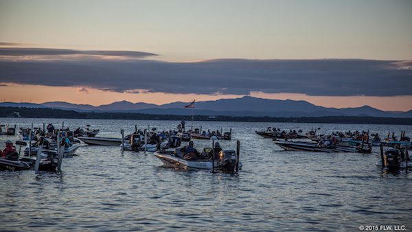PRO FIELD ANNOUNCED FOR 2016 WALMART FLW TOUR SEASON FLW