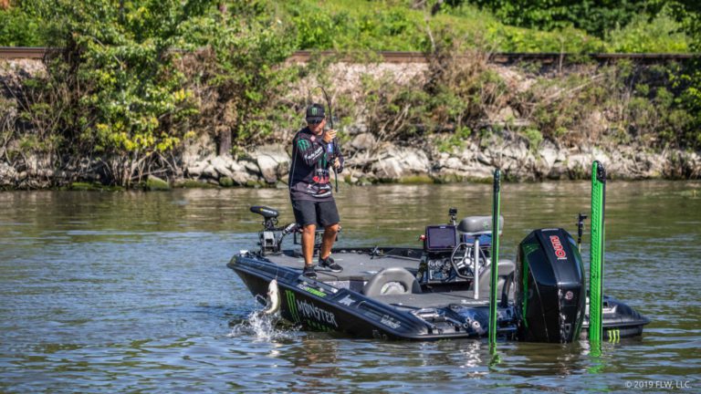 STEWART HOLDS LEAD FOLLOWING DAY TWO OF FLW TOUR EVENT ON LAKE CHAMPLAIN PRESENTED BY T-H MARINE