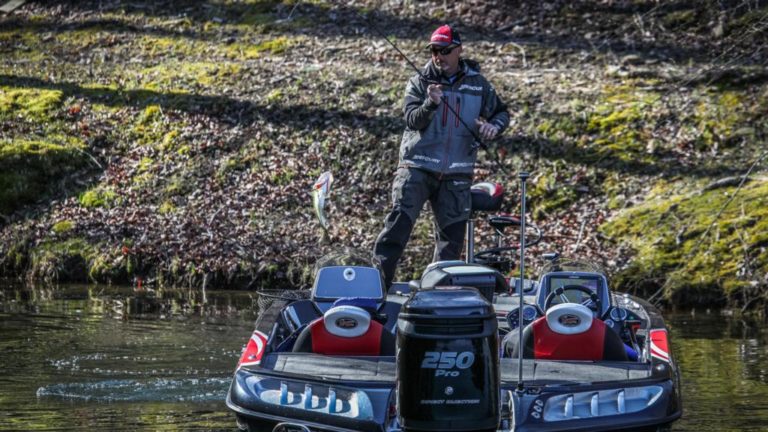 FLW TOUR HEADS TO LEWIS SMITH LAKE FOR FOUR-DAY EVENT PRESENTED BY T-H MARINE