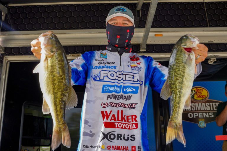 Gleason Takes Slim Lead At Bassmaster Central Open On Neely Henry